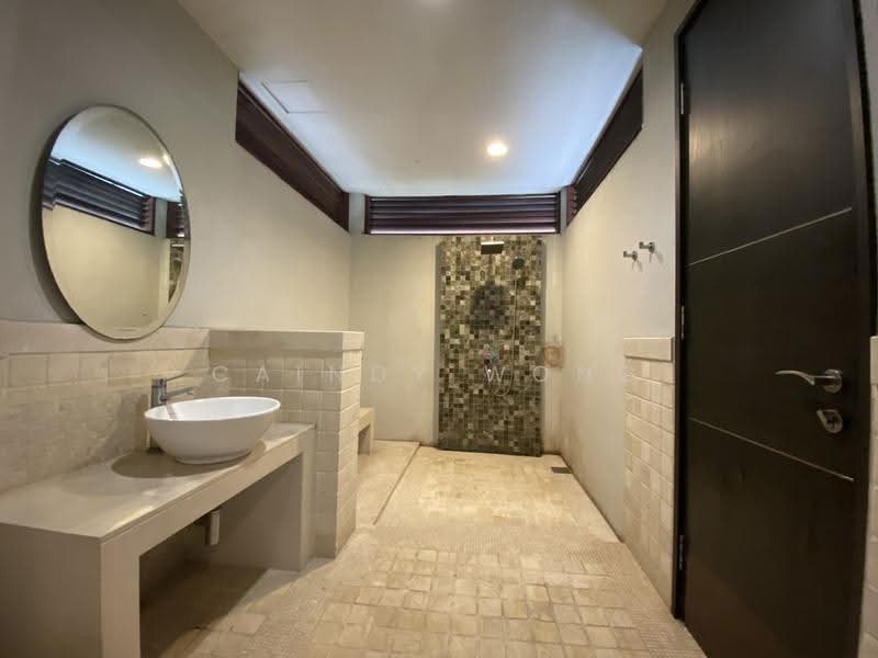 Bungalow House untuk Dijual di Damansara Heights (Kuala Lumpur) - Caindy Wong - Bathroom - PropertyGuru.com.my