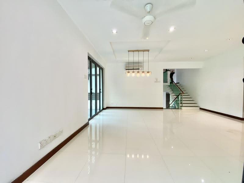 Bungalow House untuk Dijual di Damansara Heights (Kuala Lumpur) - Caindy Wong - Living Room - PropertyGuru.com.my