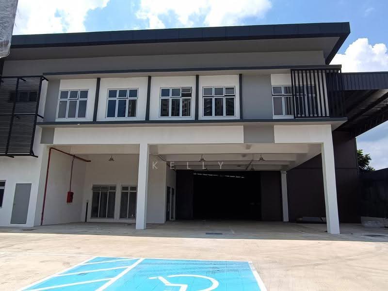Kilang Berkembar untuk Dijual di Masai (Johor) - Kelly Wai - Exterior - PropertyGuru.com.my