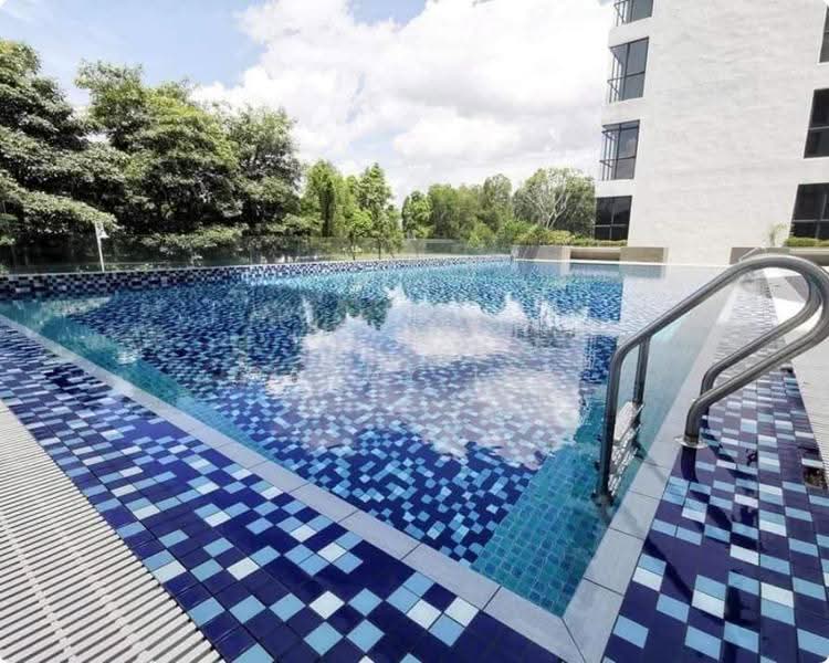 Kondominium untuk Dijual di LakeView Residency - Danny Lee - Pool - PropertyGuru.com.my