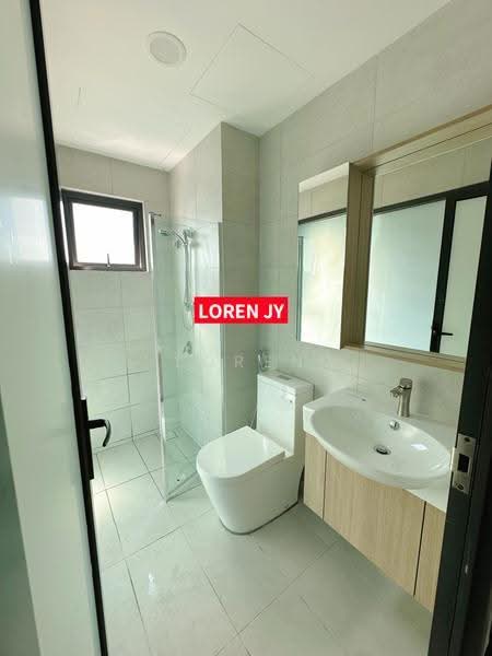 Service Residence for Rent at Sinaran @ Utropolis - Loren Jia Ying - Bathroom - PropertyGuru.com.my