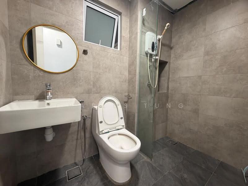 Kediaman Servis untuk Disewa di Mesahill - Charles Tung - Bathroom - PropertyGuru.com.my