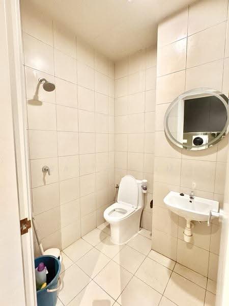 Semi-Detached House for Rent in Kajang (Selangor) - Baxter Lim - Bathroom - PropertyGuru.com.my