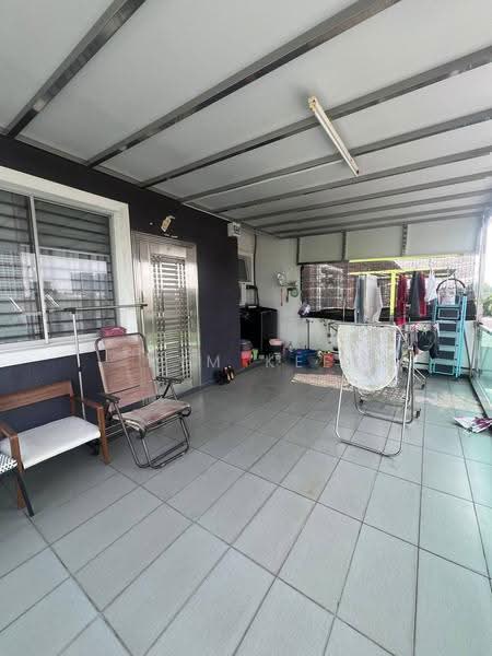 2-storey Terraced House for Sale in Taman Kempas Indah (Tebrau) - Kym Kee - Balcony - PropertyGuru.com.my