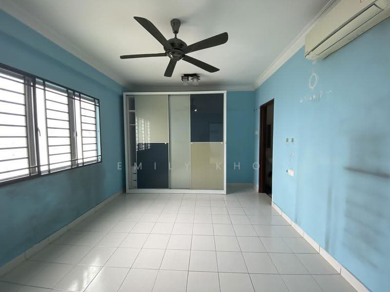 Service Residence for Sale at Alam Idaman - Emily Kho - Interior - PropertyGuru.com.my