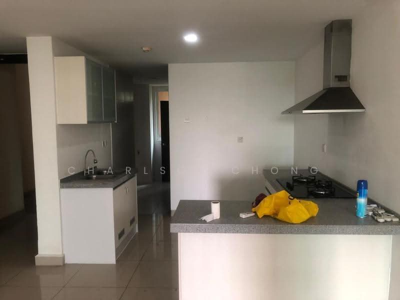 Kondominium untuk Disewa di Puteri Palma Condominiums - Charlson Chong - Kitchen - PropertyGuru.com.my