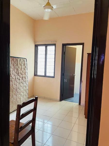 Rumah Teres untuk Dijual di Bandar Puteri Klang (Klang) - Mohgan . - Bedroom - PropertyGuru.com.my