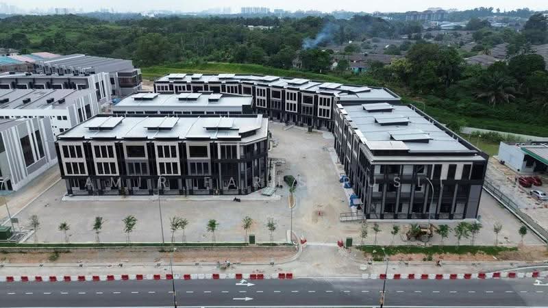 Shop / Office untuk Disewa di Setia Tropika (Johor Bahru) - Amir Faris Rusli - Exterior - PropertyGuru.com.my