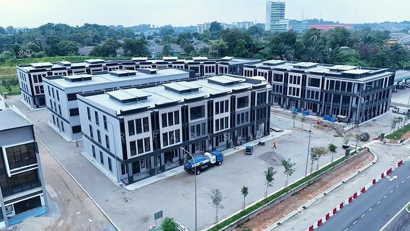 Shop / Office untuk Disewa di Setia Tropika (Johor Bahru) - Amir Faris Rusli - Exterior - PropertyGuru.com.my