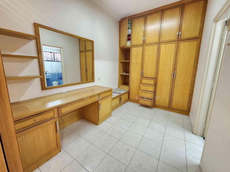 Bungalow House for Sale in Kajang (Selangor) - Tommy Liew - Bedroom - PropertyGuru.com.my