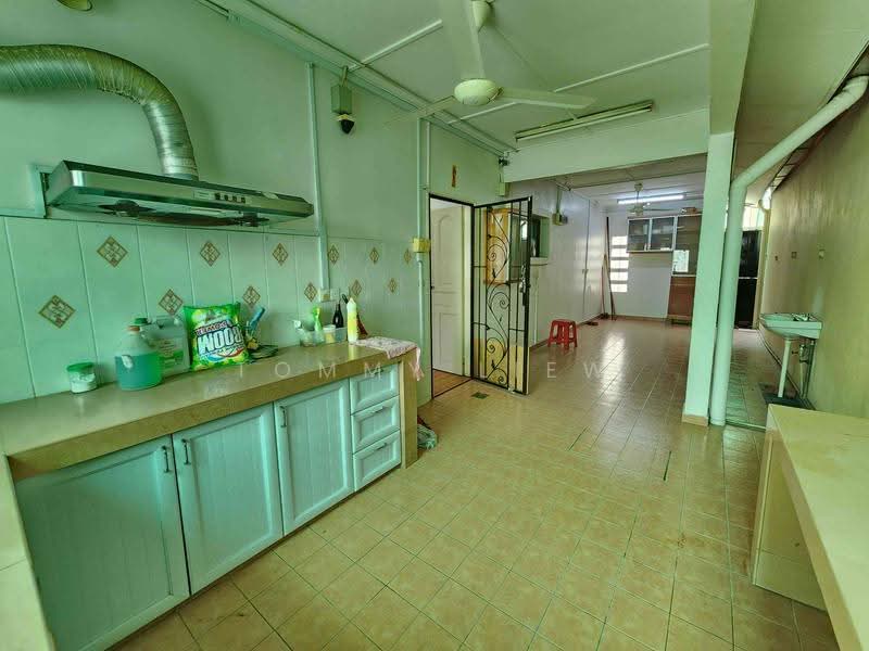 Bungalow House for Sale in Kajang (Selangor) - Tommy Liew - Kitchen - PropertyGuru.com.my