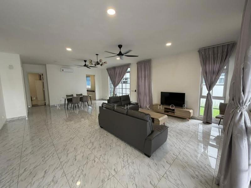 Rumah Kluster untuk Disewa di Taman Ekoflora (Johor Bahru) - Kenneth Khor - Living Room - PropertyGuru.com.my