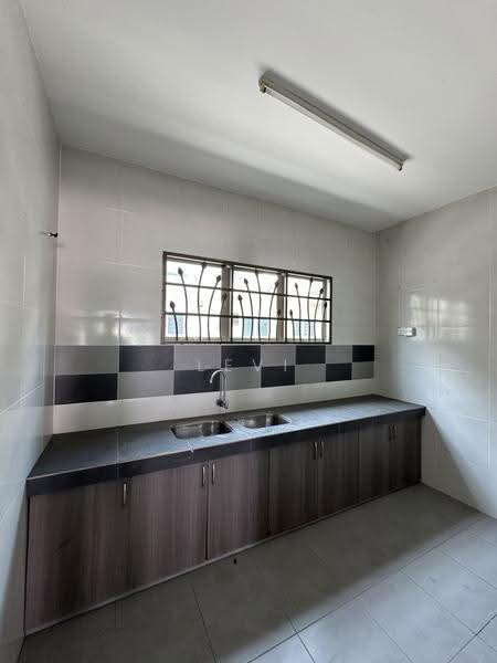 2-storey Terraced House for Sale in Taman Pengkalan Tiara (Ipoh) - Levi Chong - Kitchen - PropertyGuru.com.my