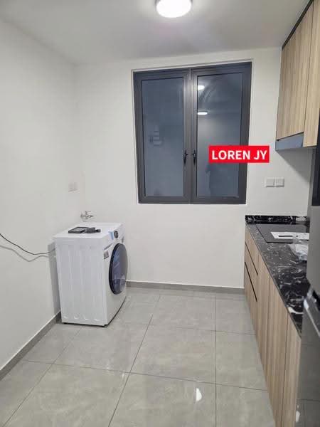 Service Residence for Rent at Savana @ Utropolis - Loren Jia Ying - Kitchen - PropertyGuru.com.my