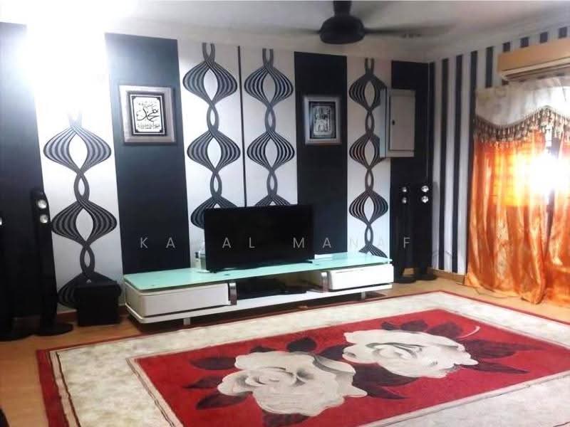 2.5-storey Terraced House for Sale in Ulu Kelang (Kuala Lumpur) - Kamal Manaf - Living Room - PropertyGuru.com.my