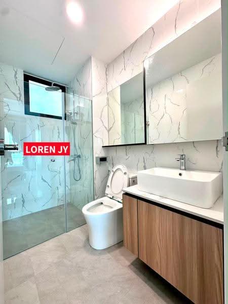 Service Residence for Rent at Savana @ Utropolis - Loren Jia Ying - Bathroom - PropertyGuru.com.my