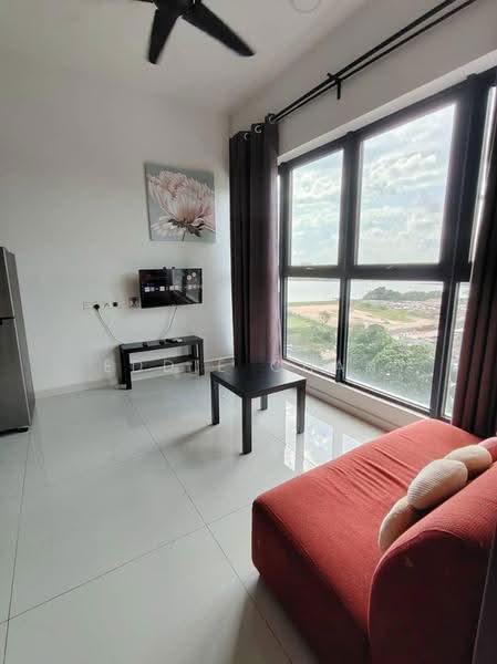 Kondominium untuk Disewa di Amberside @ Country Garden Danga Bay - Eddie Chan - Living Room - PropertyGuru.com.my