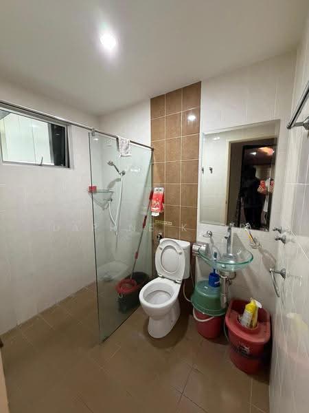 3-storey Terraced House for Sale in Persiaran Paya Terubong (George Town) - Daphne Khor - Bathroom - PropertyGuru.com.my