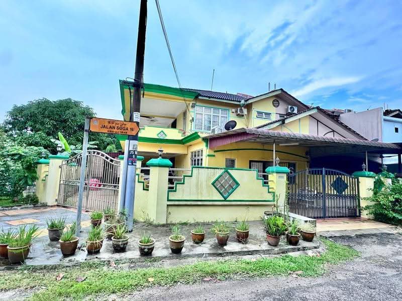 Rumah Teres 2-Tingkat untuk Dijual di Taman Bukit Tiram (Ulu Tiram) - Amir Faris Rusli - Exterior - PropertyGuru.com.my