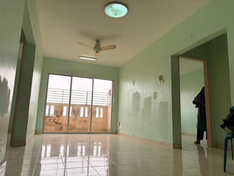 Apartment for Sale at Laguna Biru - Tobey G - Living Room - PropertyGuru.com.my