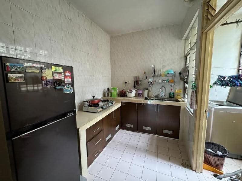 Apartment for Sale at Idaman Senibong - Grace Ng - Kitchen - PropertyGuru.com.my