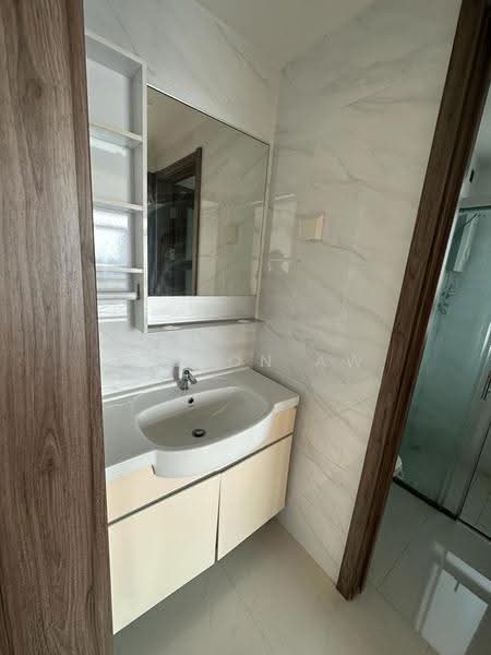 Apartment for Rent at Starview Bay @ Forest City - Alston Aw - Bathroom - PropertyGuru.com.my