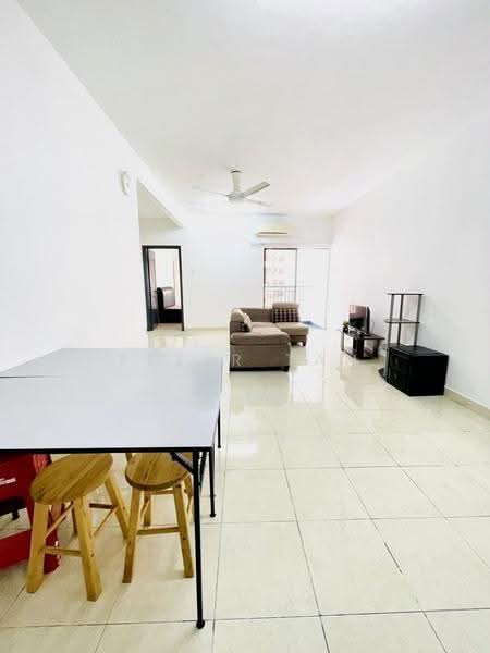 Kondominium untuk Disewa di Pelangi Utama - Peter Tan - Living Room - PropertyGuru.com.my