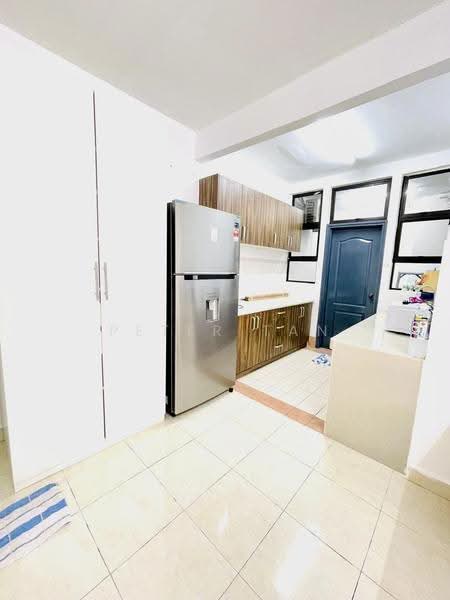 Kondominium untuk Disewa di Pelangi Utama - Peter Tan - Kitchen - PropertyGuru.com.my