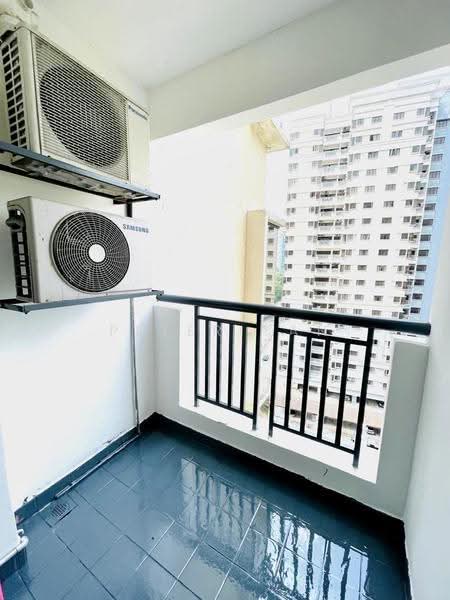 Kondominium untuk Disewa di Pelangi Utama - Peter Tan - Balcony - PropertyGuru.com.my