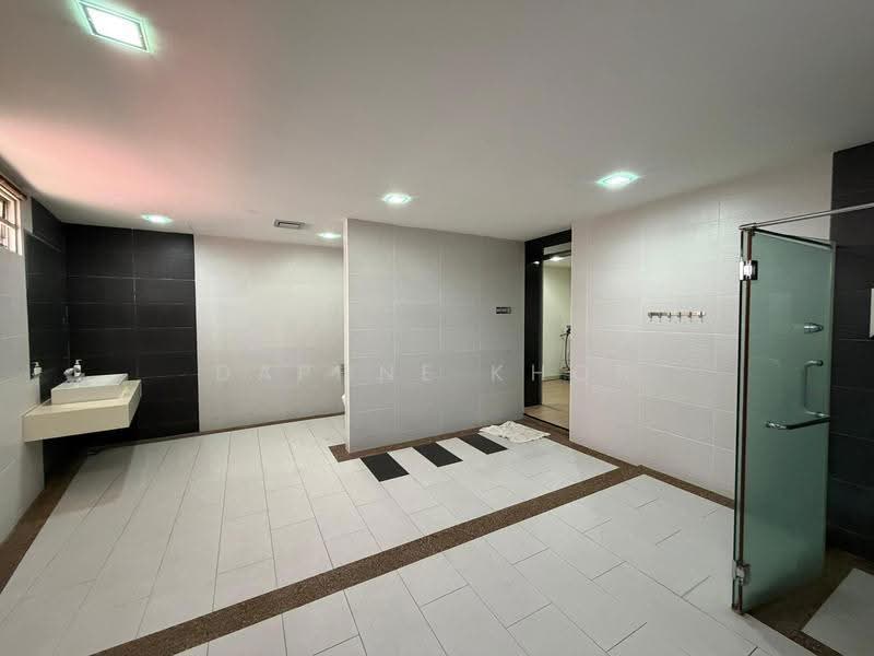 3-storey Terraced House for Sale in Persiaran Paya Terubong (Bayan Lepas) - Daphne Khor - PropertyGuru.com.my