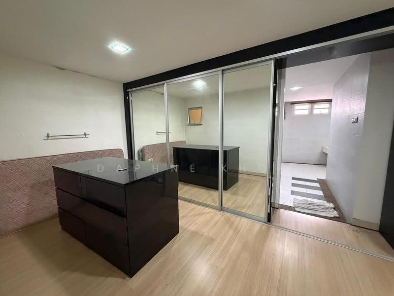 3-storey Terraced House for Sale in Persiaran Paya Terubong (Bayan Lepas) - Daphne Khor - PropertyGuru.com.my