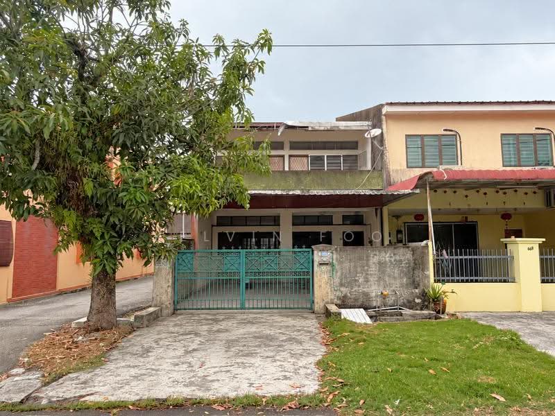 Rumah Teres 2-Tingkat untuk Dijual di Teluk Intan (Perak) - Kelvin Foo - Exterior - PropertyGuru.com.my