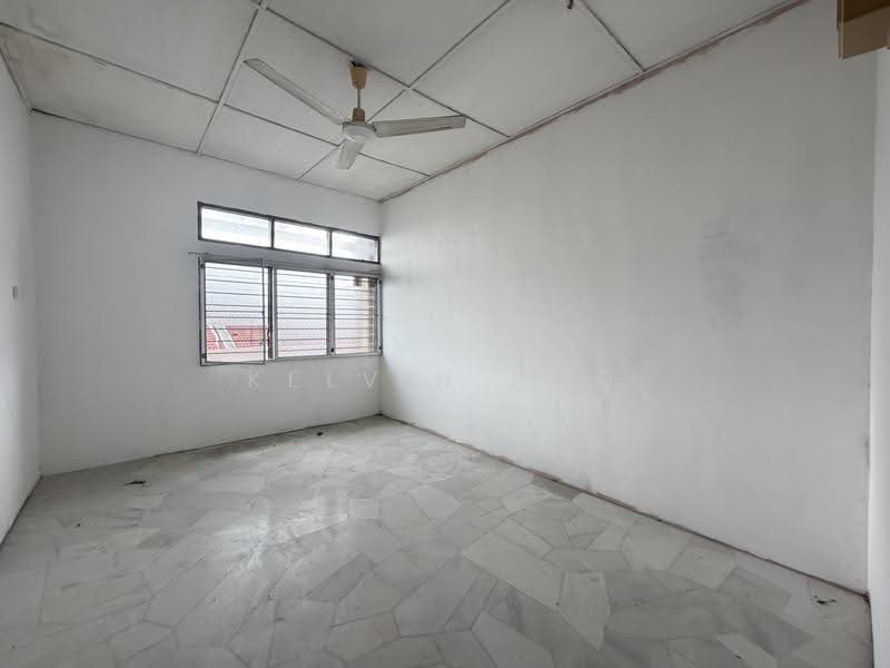 Rumah Teres 2-Tingkat untuk Dijual di Teluk Intan (Perak) - Kelvin Foo - Interior - PropertyGuru.com.my