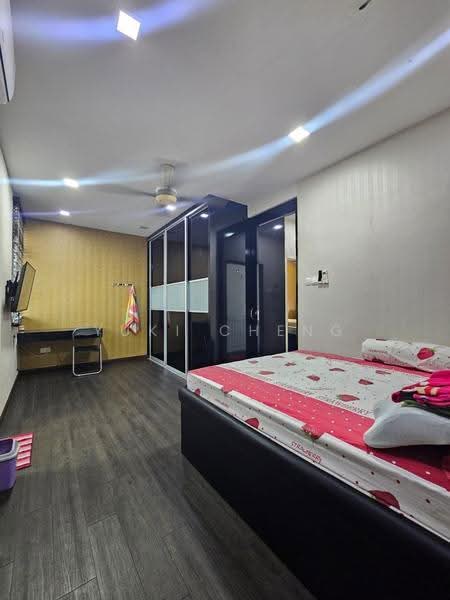 2.5-storey Terraced House for Sale in Taman Sri Intan (Johor Bahru) - Yuki Cheng - PropertyGuru.com.my