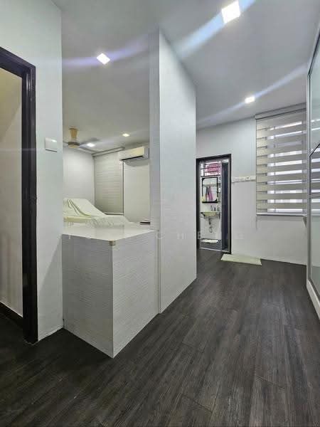 2.5-storey Terraced House for Sale in Taman Sri Intan (Johor Bahru) - Yuki Cheng - PropertyGuru.com.my