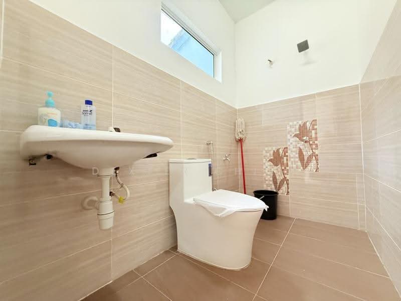 Terraced House for Sale in Bandar Country Homes (Rawang) - Dexter Chiew - PropertyGuru.com.my