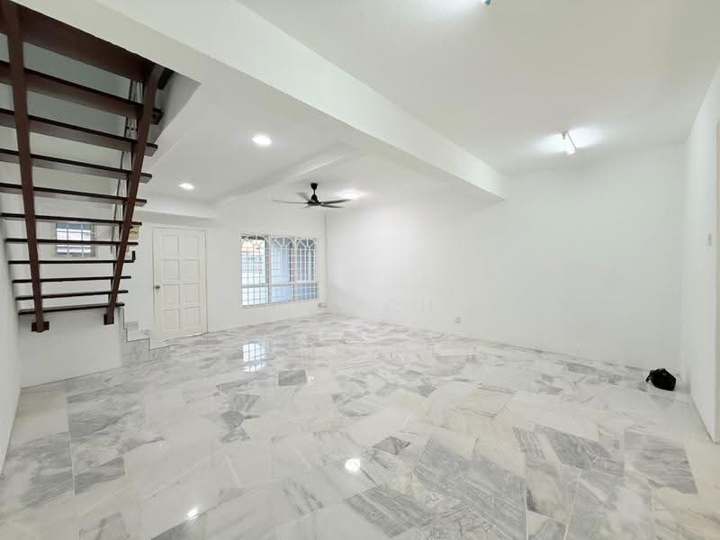 Terraced House for Sale in Bandar Country Homes (Rawang) - Dexter Chiew - PropertyGuru.com.my