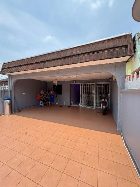 Rumah Teres 1-Tingkat untuk Dijual di Taman Dato Penggawa Barat (Tampoi) - Diviya . - Exterior - PropertyGuru.com.my