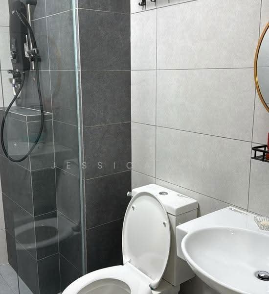 Service Residence for Rent at The Era @ Duta North - Jessica Lim - Bathroom - PropertyGuru.com.my