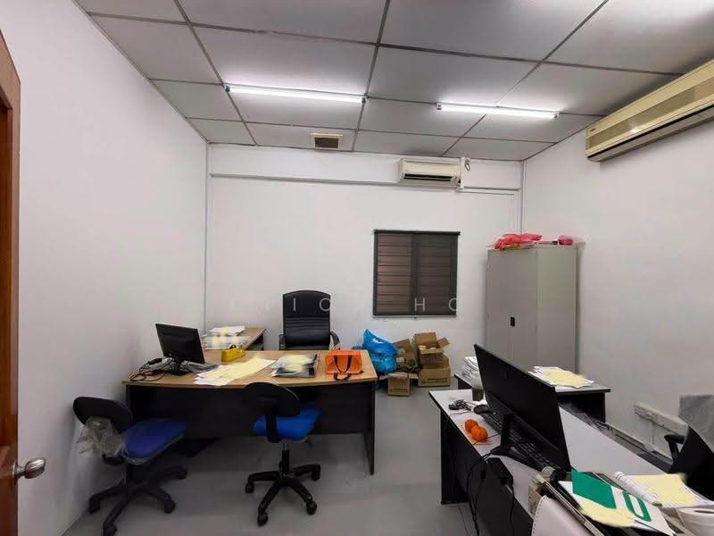 Terrace Factory for Sale in Taman Desa Jaya (Johor Bahru) - Erica Ho - Study - PropertyGuru.com.my
