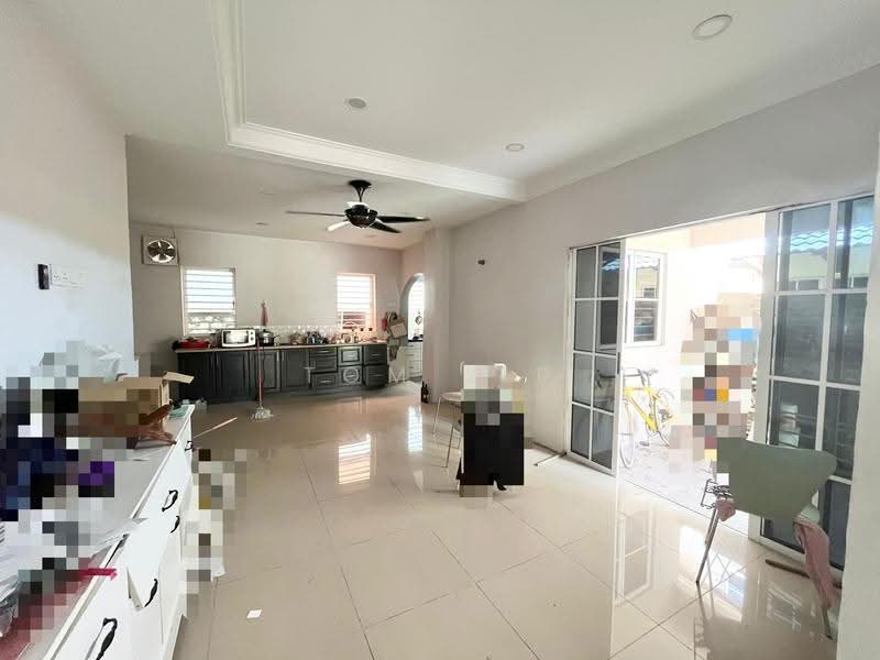 Bungalow House for Sale in Bandar Country Homes (Rawang) - Tom Yip - Kitchen - PropertyGuru.com.my