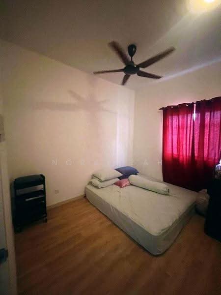 Condominium for Rent at Lakefront Homes - NoraFizah Gapar - Bedroom - PropertyGuru.com.my