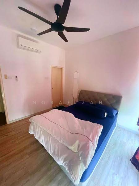 Condominium for Rent at Lakefront Homes - NoraFizah Gapar - Bedroom - PropertyGuru.com.my