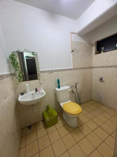 2-storey Terraced House for Sale in Perling (Johor) - Jocelyn Onn - Bathroom - PropertyGuru.com.my