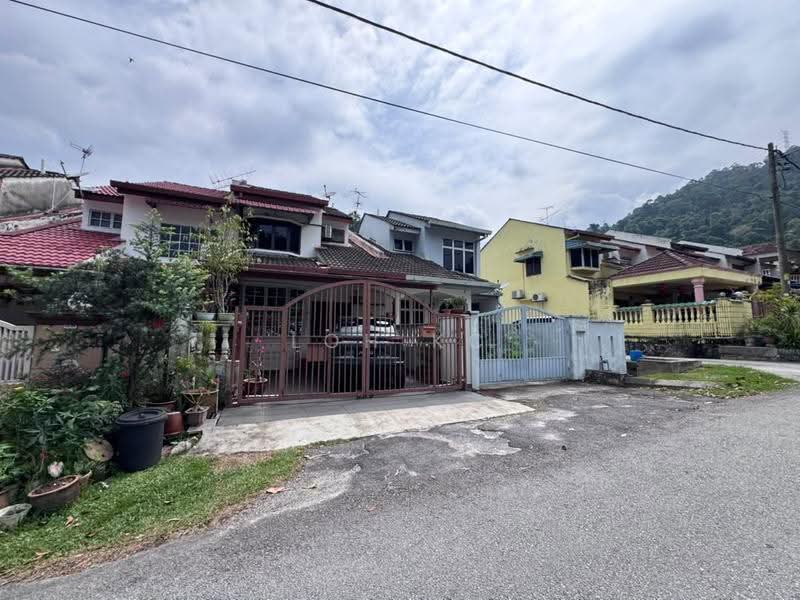 Terraced House for Sale in Taman Saga (Ampang) - Loh KC - Exterior - PropertyGuru.com.my