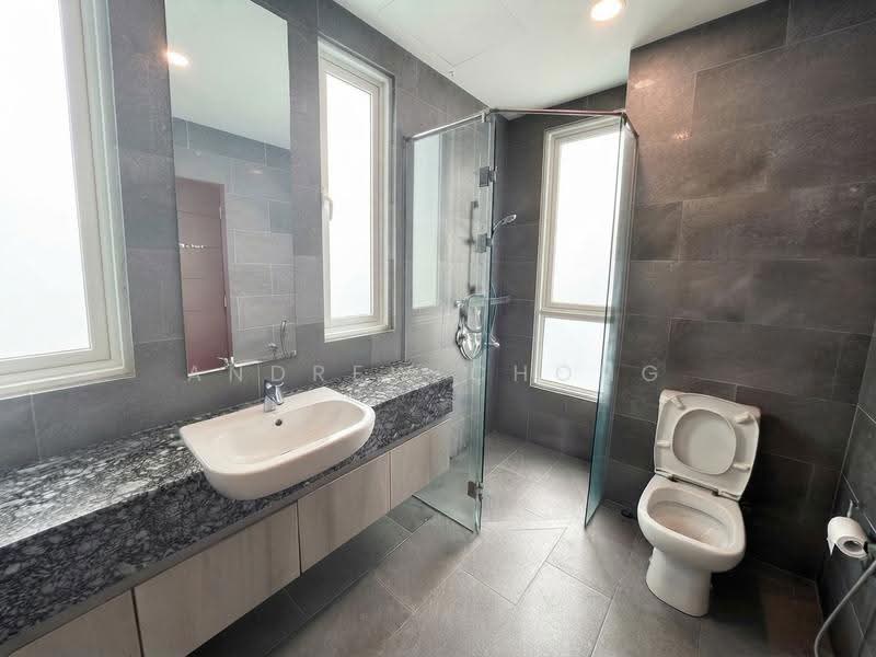 Kondominium untuk Disewa di One Tanjong Condominium - Andrew Chong - Bathroom - PropertyGuru.com.my