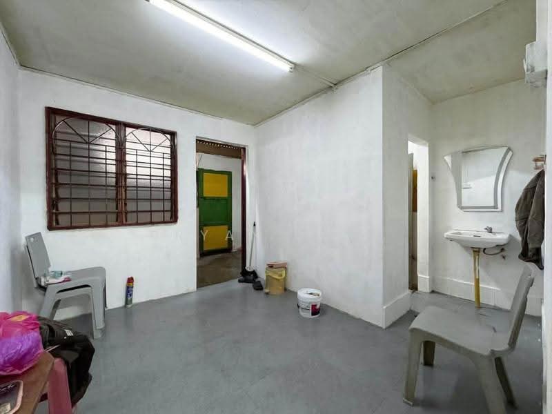 Rumah Teres 2-Tingkat untuk Dijual di Taman Muhibbah (Kulai) - Bryan Seng - PropertyGuru.com.my