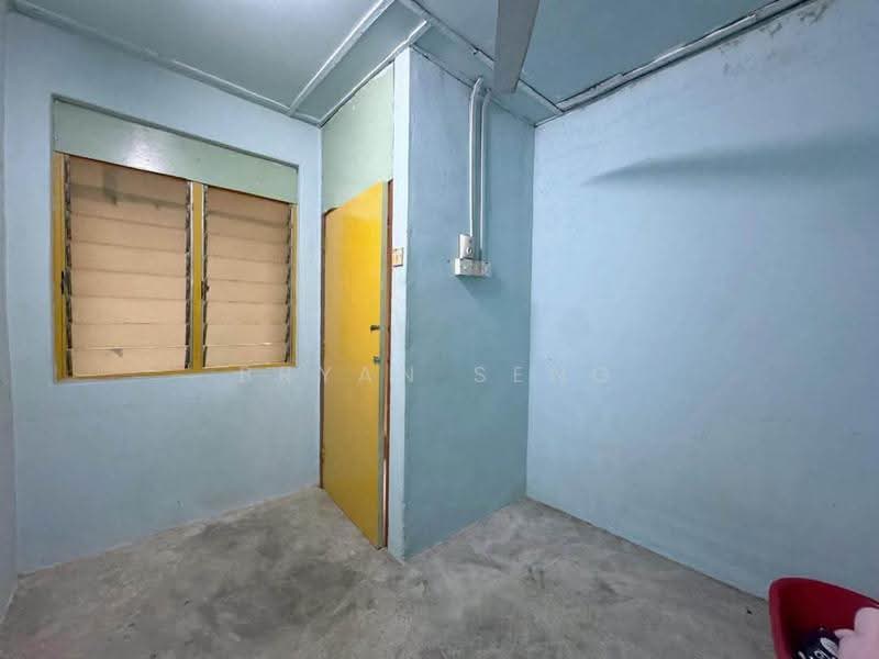 Rumah Teres 2-Tingkat untuk Dijual di Taman Muhibbah (Kulai) - Bryan Seng - PropertyGuru.com.my