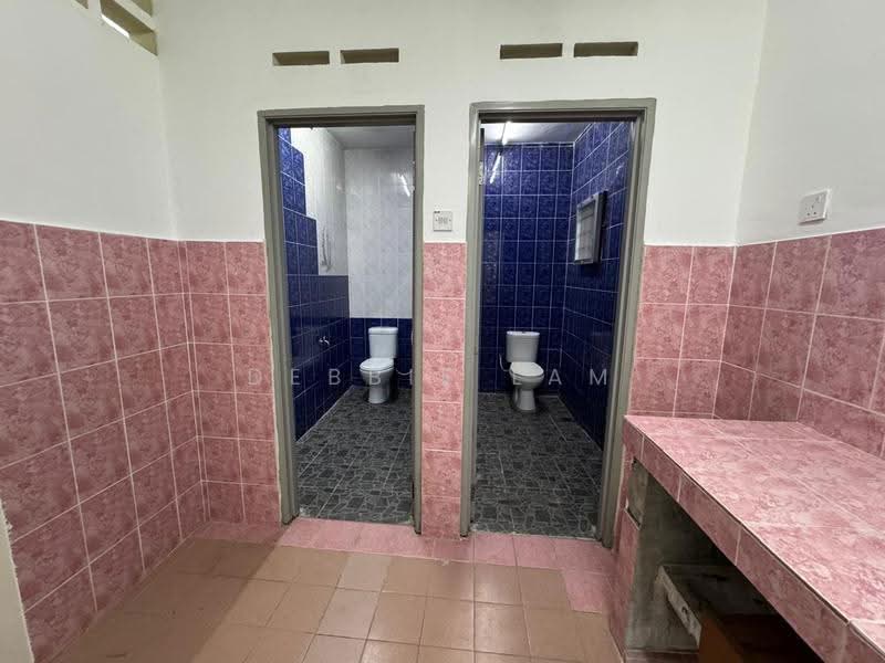 Terraced House for Sale in Bangsar (Kuala Lumpur) - Debbie Lam - Bathroom - PropertyGuru.com.my