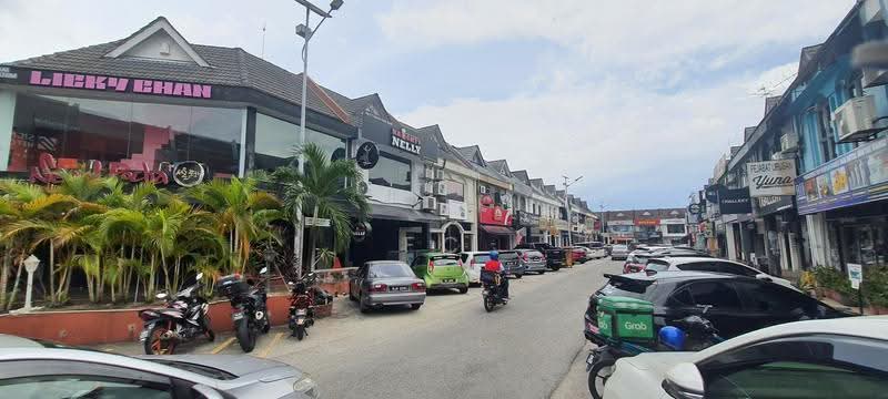 Shop for Rent in SS15 (Subang Jaya) - FC Wong - Exterior - PropertyGuru.com.my
